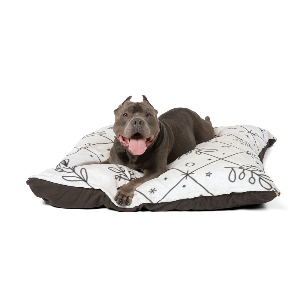 Floral Lattice Pet Bed — Dog & Cat Cushion